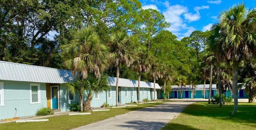 The Panacea Motel Extérieur photo