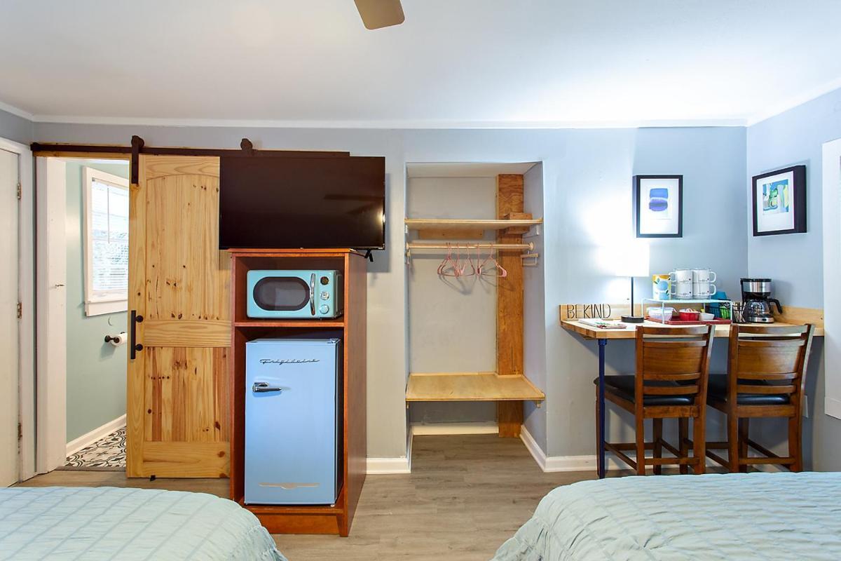 The Panacea Motel Extérieur photo